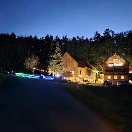 Landgasthof Zur Linde Kronach Eksteriør billede